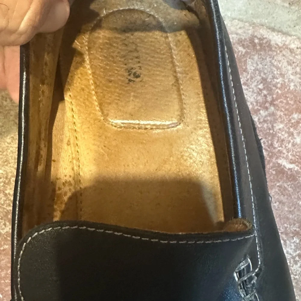 Like New Men's Black Leather Loafers size 11.5 - 12 - Picture 7 of 9